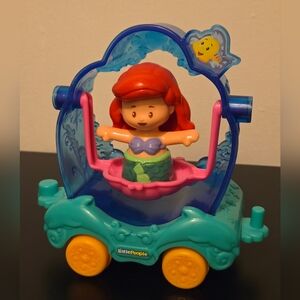 Little People Disney Princess Ariel & Flounders  Parade Float